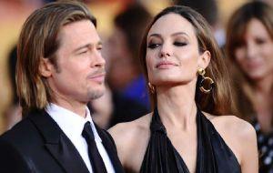 BRAD PITT VUELVE A LA PELEA CON SU EXMUJER ANGELINA JOLIE Y AHORA LA ACUSA DIRECTAMENTE DE CAUSARLE DANO