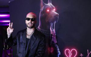 MALUMA LANZA SU NUEVO Y MAS SEXUAL ALBUM LLAMADO THE LOVE  Y  SEX TAPE Y LO PUEDES ESCUCHAR ACA