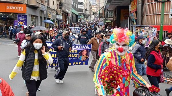 MAESTROS PARALIZAN LA PAZ Y LLAMAN A LUIS ARCE A ESCUCHAR SUS DEMANDASS, S