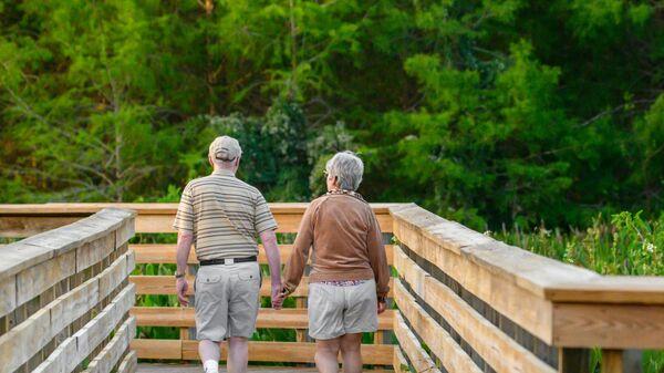 ESPAÑA PONE EN MARCHA UN PROGRAMA DE TURISMO PARA JUBILADOS CON EL OBJETIVO DE COMBATIR LA SOLEDAD