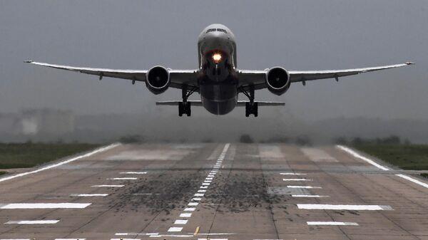 AEROLÍNEAS INDIAS RECIBEN CASI 100 AMENAZAS DE BOMBA EN UNA SEMANA