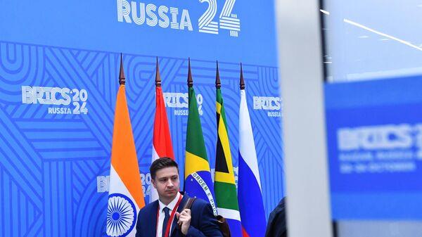 LOS BRICS ES LA PRIMERA EXPERIENCIA DE 